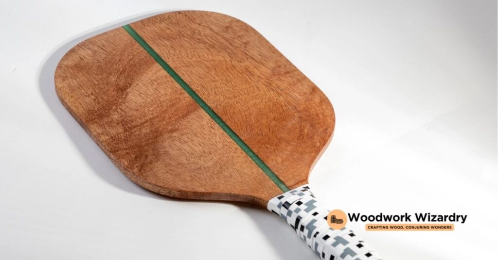 What Makes A Good Pickleball Paddle